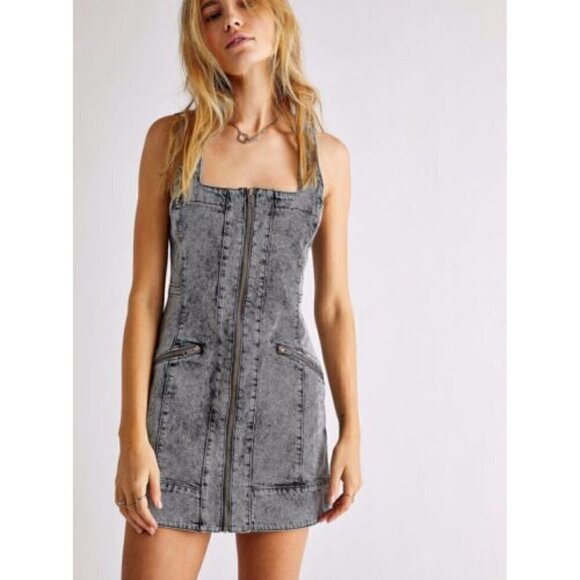 We the Free denim mini dress - Picture 2 of 10